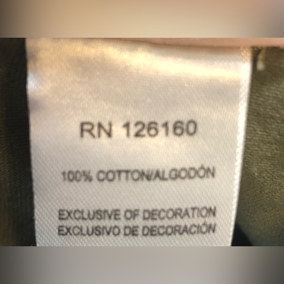 Little Lass girl's green jacket with embroidered floral accents, size 5 & 6 - Picture 7 of 9